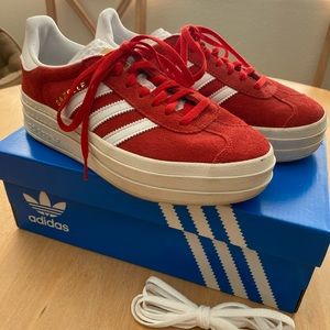 Addias Bold Gazelle with box